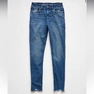 American Eagle Strigid‎ Mom Jeans